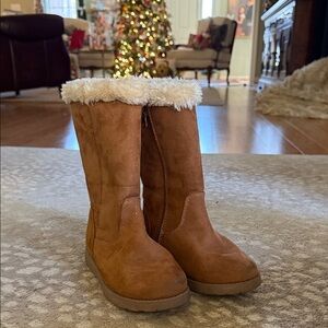 Cat & Jack Brown Kids Boots with Cream Trim